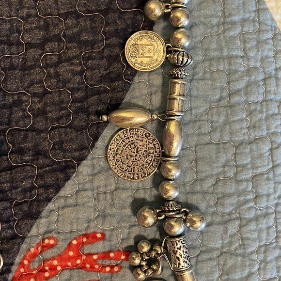 Cool vintage Chicos chain belt - Picture 5 of 8